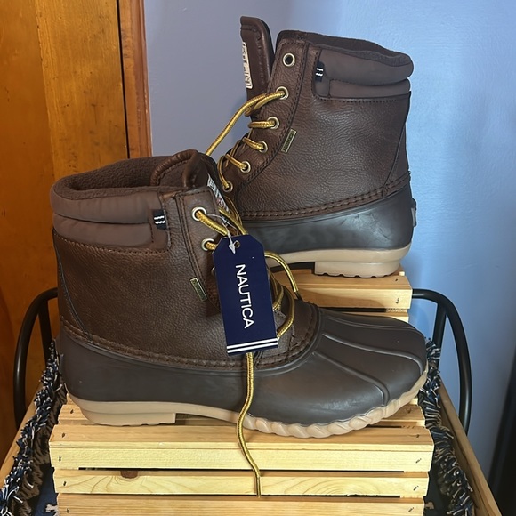 Nautica Winter Boots NWT Size 10 - Picture 2 of 7